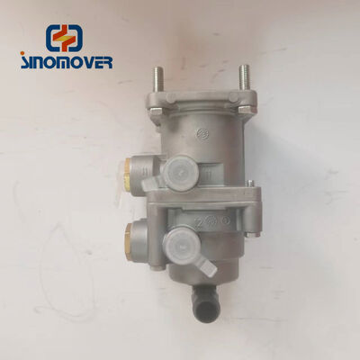 WABCO Original Parts Spare Parts 4613150980 Foot Brake Valve Use For HOWO SHACMAN FAW DAF MAN Truck